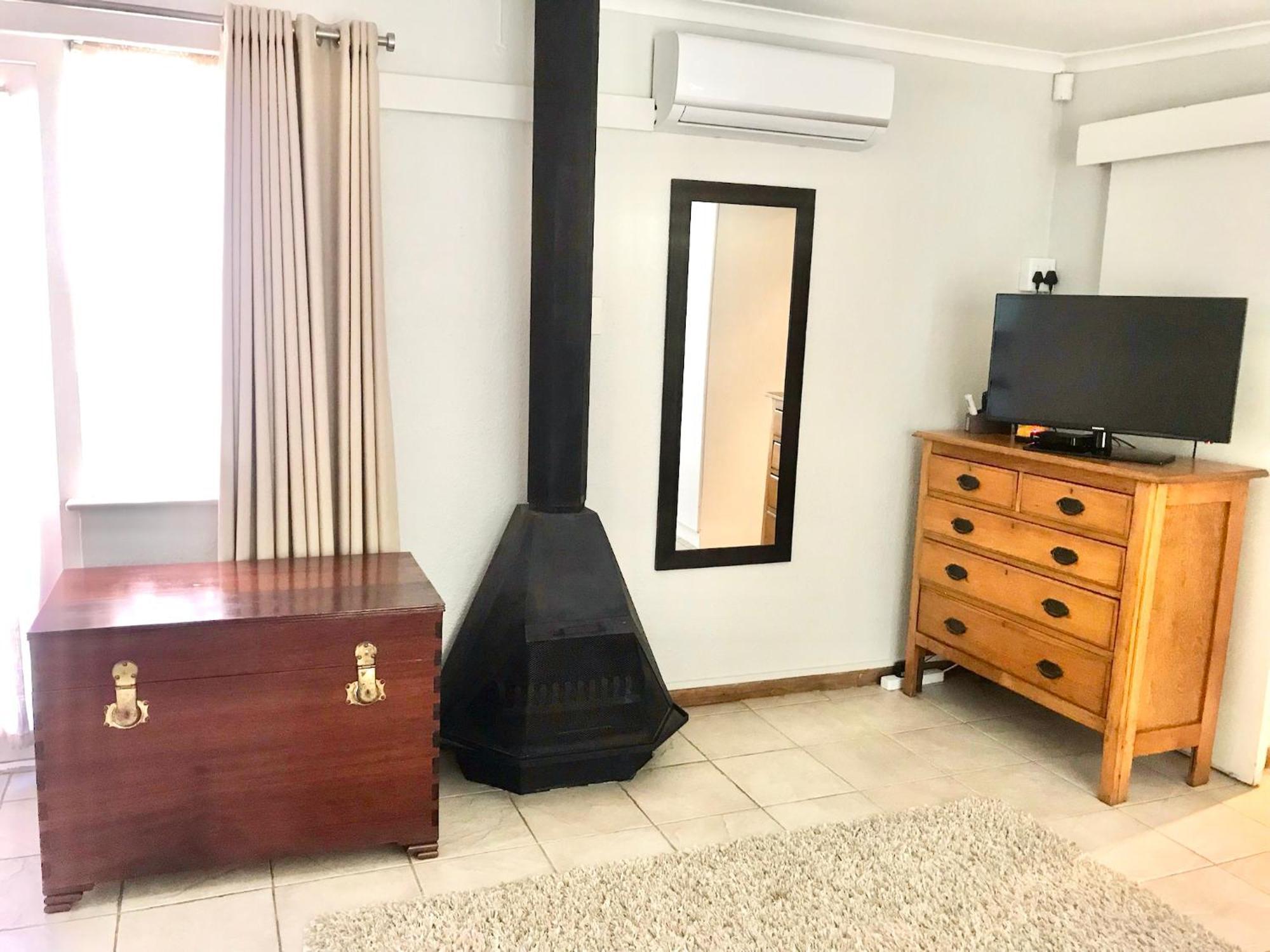 10Vdw Self Catering Apartments Durbanville Extérieur photo